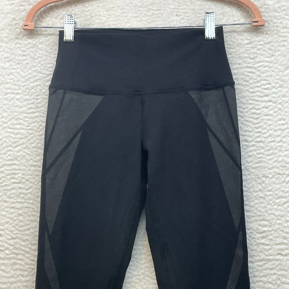 Alo Leggings Womens XS Black Airbrush Facet Workout Gym Running Mid Rise Yoga - Picture 4 of 13